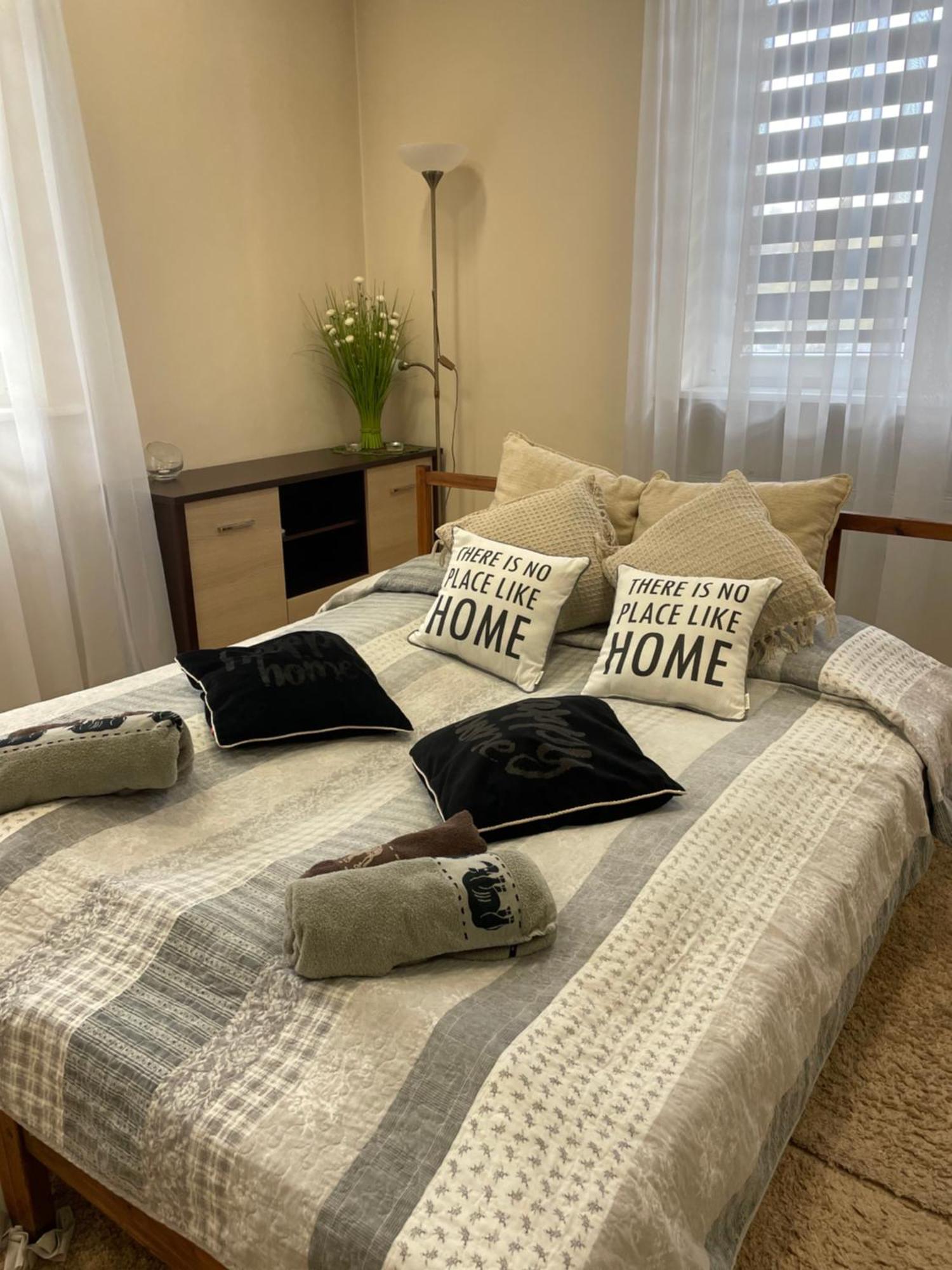 Apartament "Marka" ปีวา ภายนอก รูปภาพ